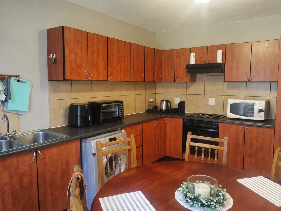 2 Bedroom Property for Sale in Potchefstroom North West
